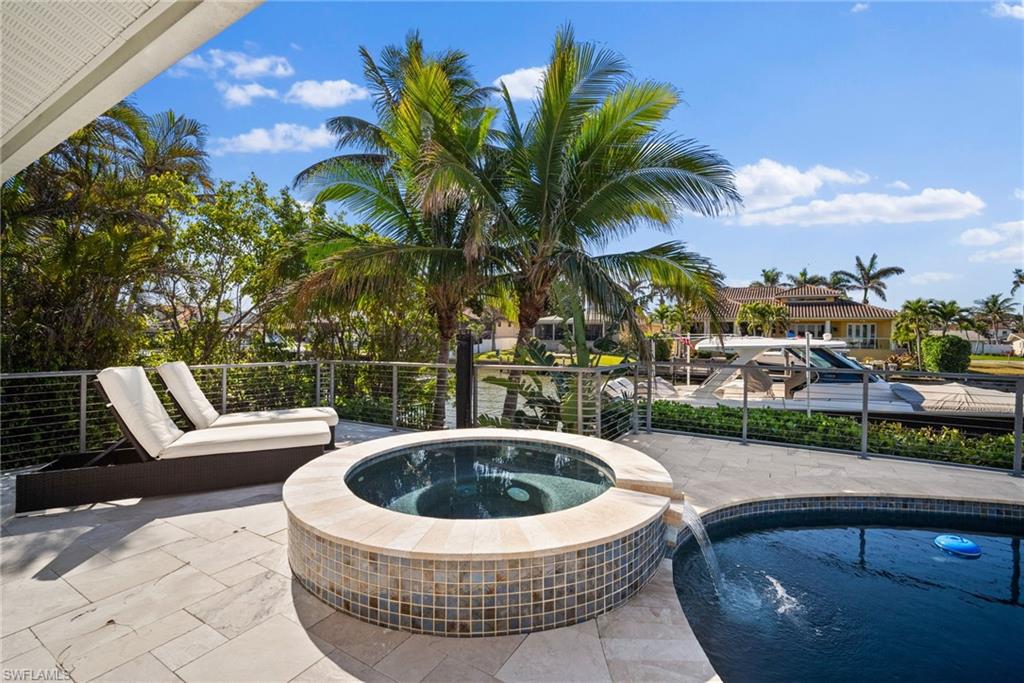 266 Egret AVE