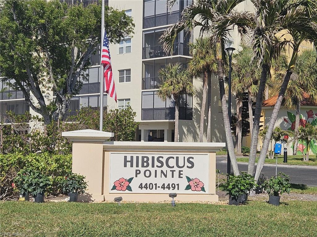Hibiscus pointe #82 Bay Beach LN
