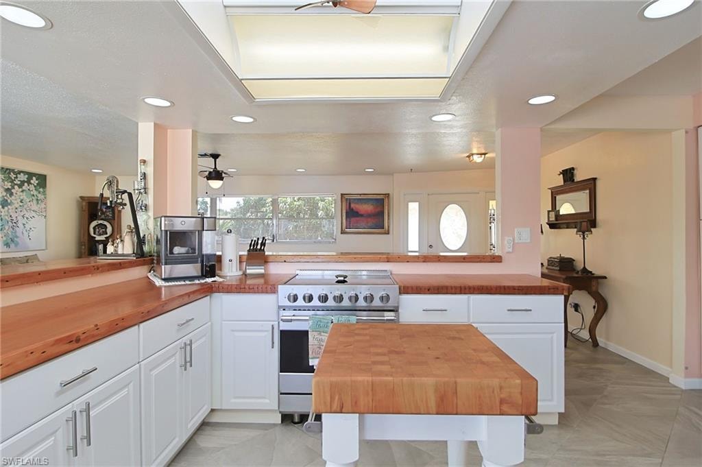 147 Coral DR photo 12
