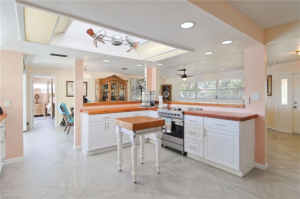 147 Coral DR photo 10