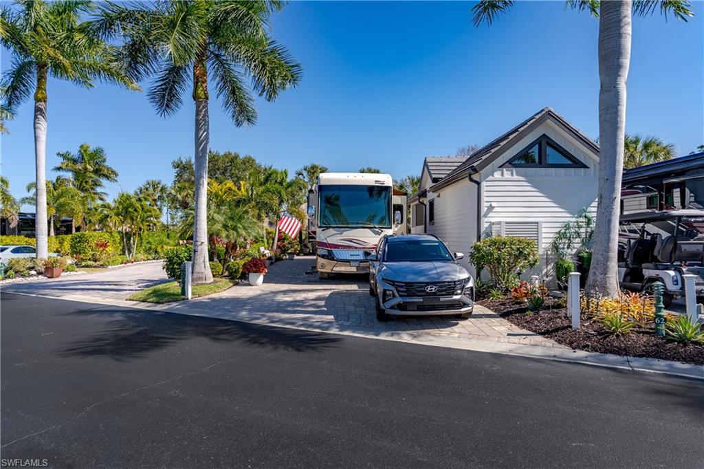 13583 Snook CIR photo 33