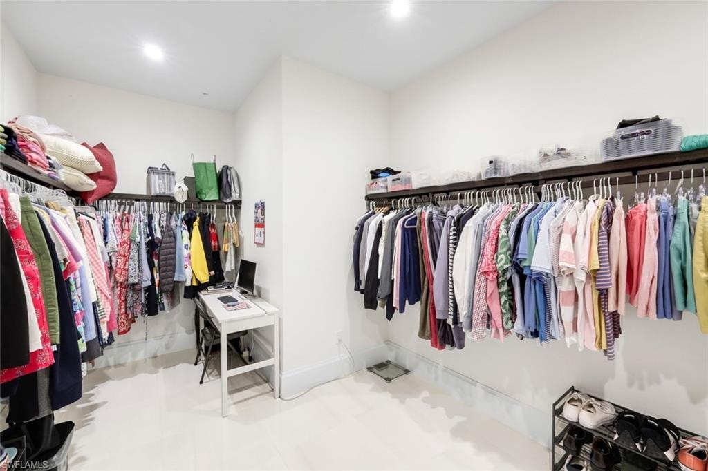 View of walk in closet