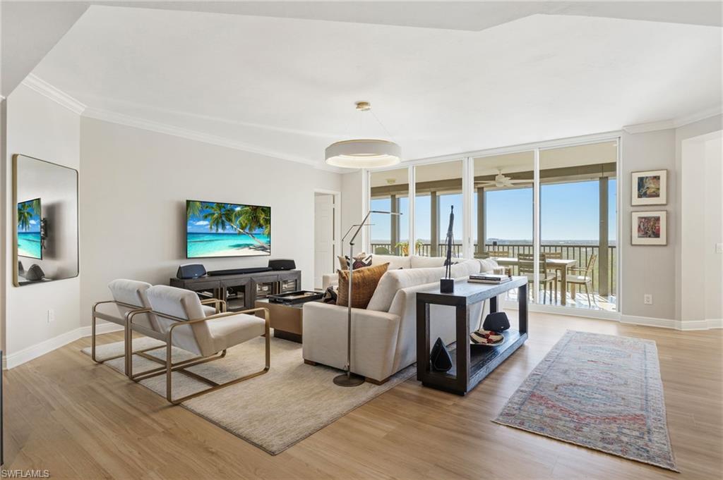 445 Cove Tower DR 1001