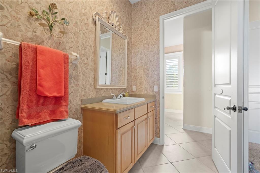 15431 Greenock LN photo 17