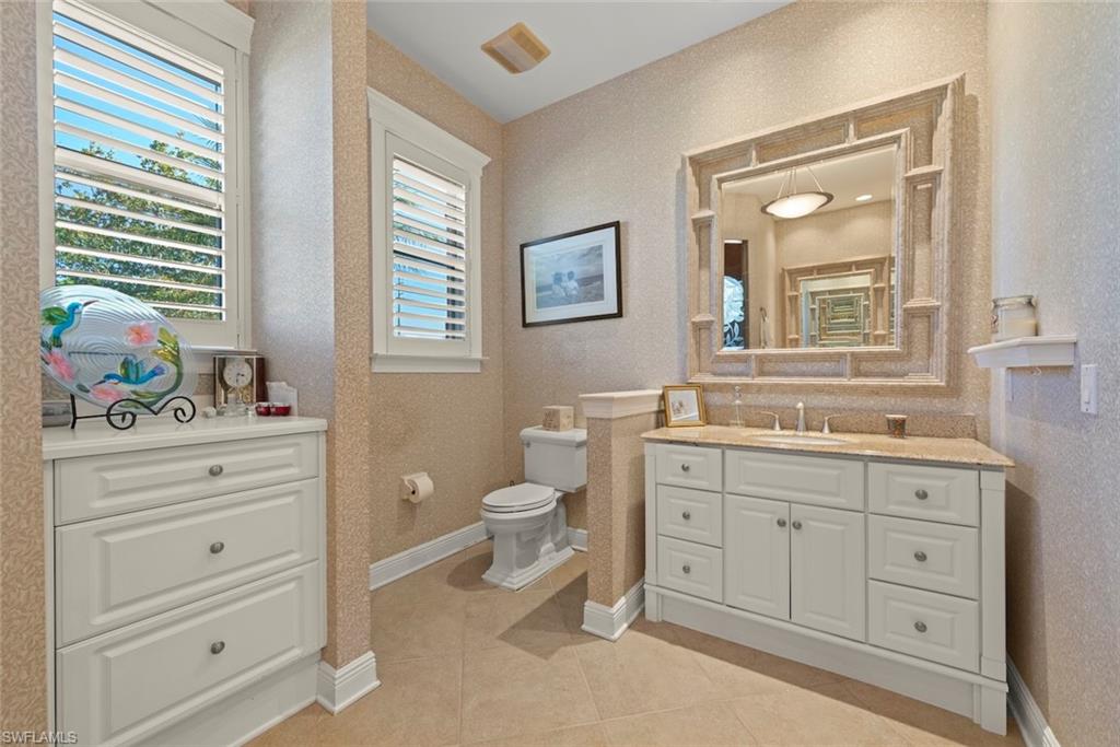 15431 Greenock LN photo 38
