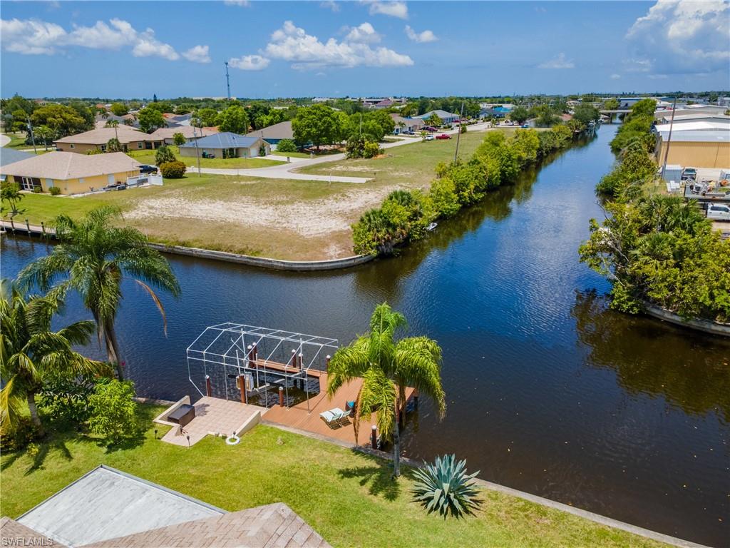 Bird's eye view of a large body of water