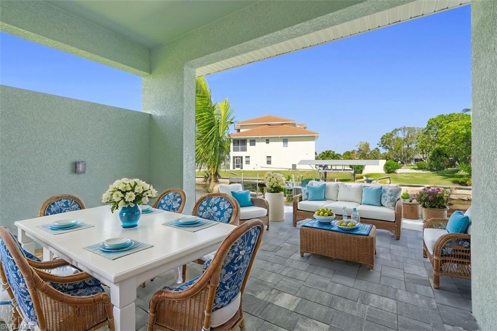 View of patio / terrace featuring outdoor lounge area and outdoor dining space