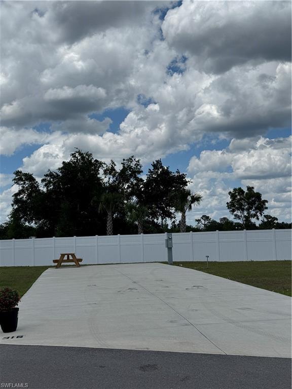 316 Horizon RD photo 9