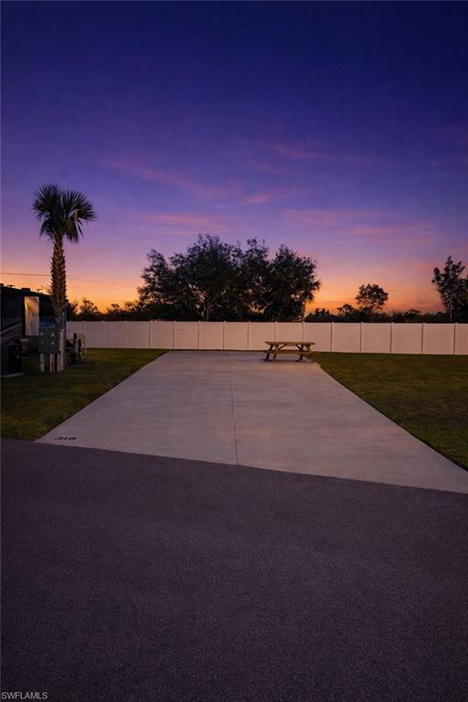 Lot 316