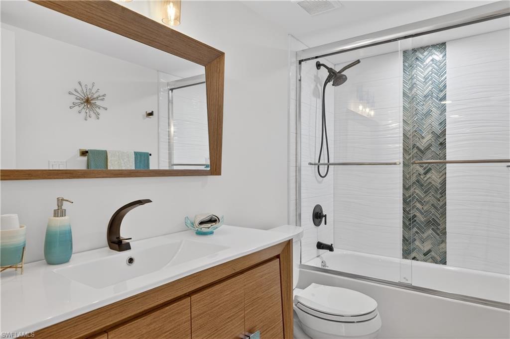 full bath just outside 2nd bedroom
