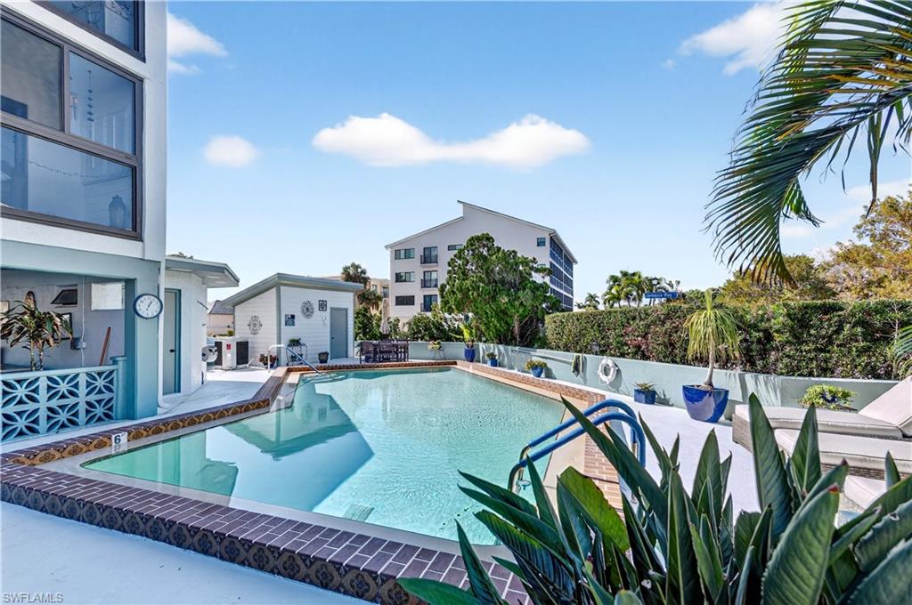 Pool for just 6 units