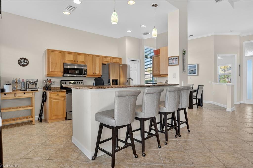 Breakfast Bar