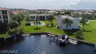 3230 White Ibis CT A2-2