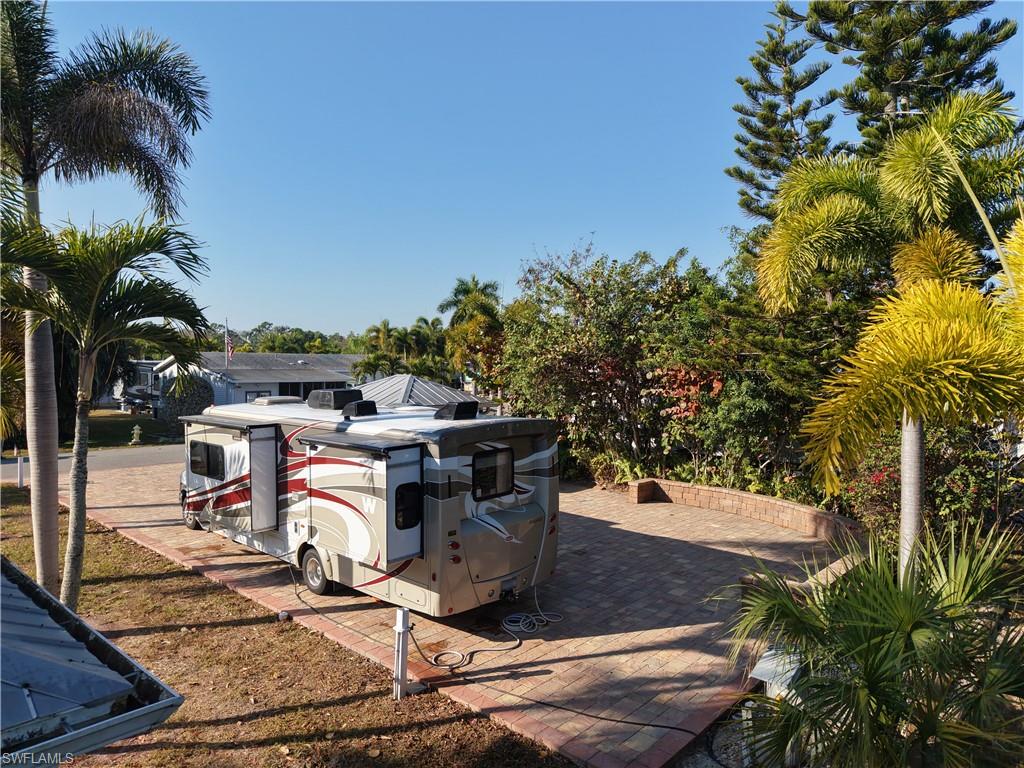 10337 Nightwood Dr. photo 30