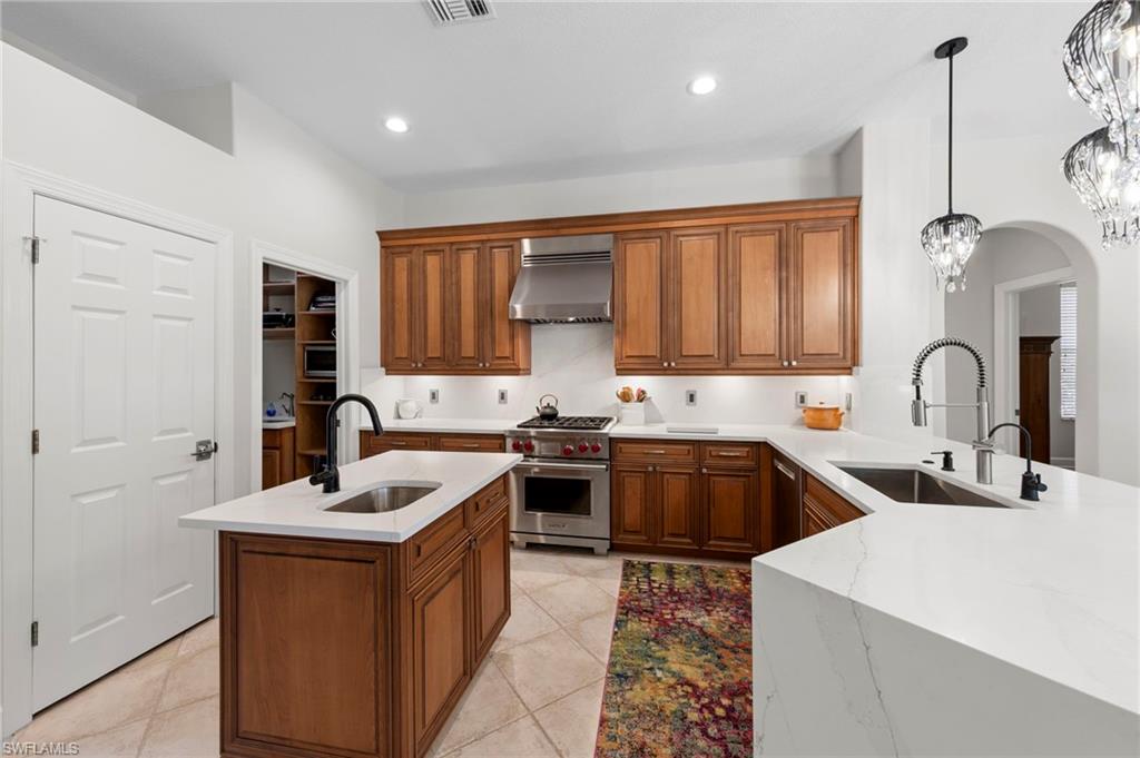 22043 Sycamore Grove photo 12