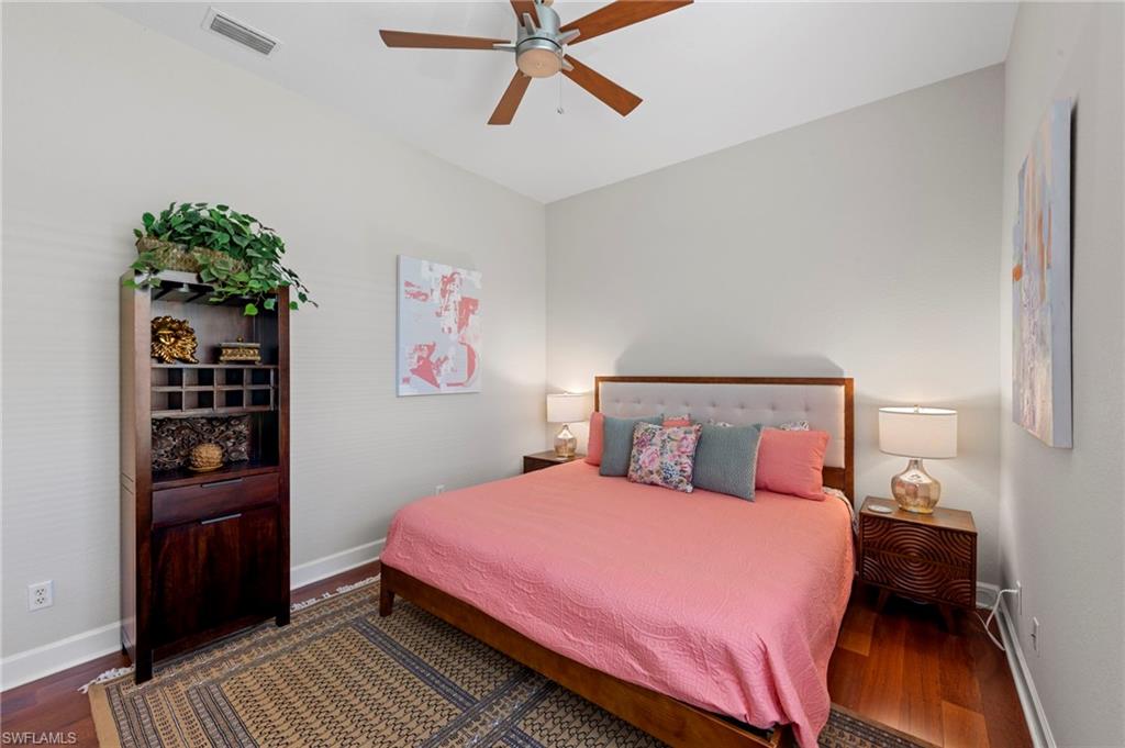 22043 Sycamore Grove photo 24