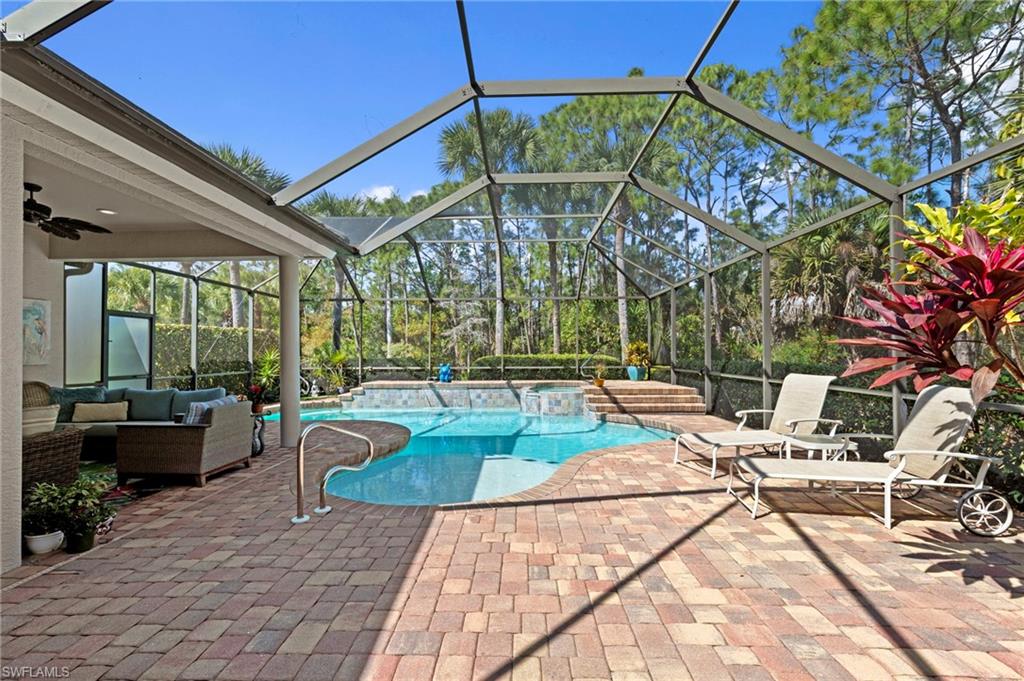 22043 Sycamore Grove photo 38