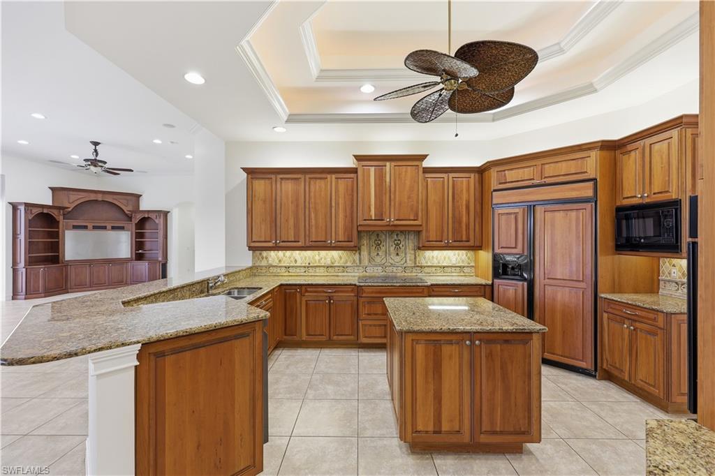 1687 Persimmon DR photo 20