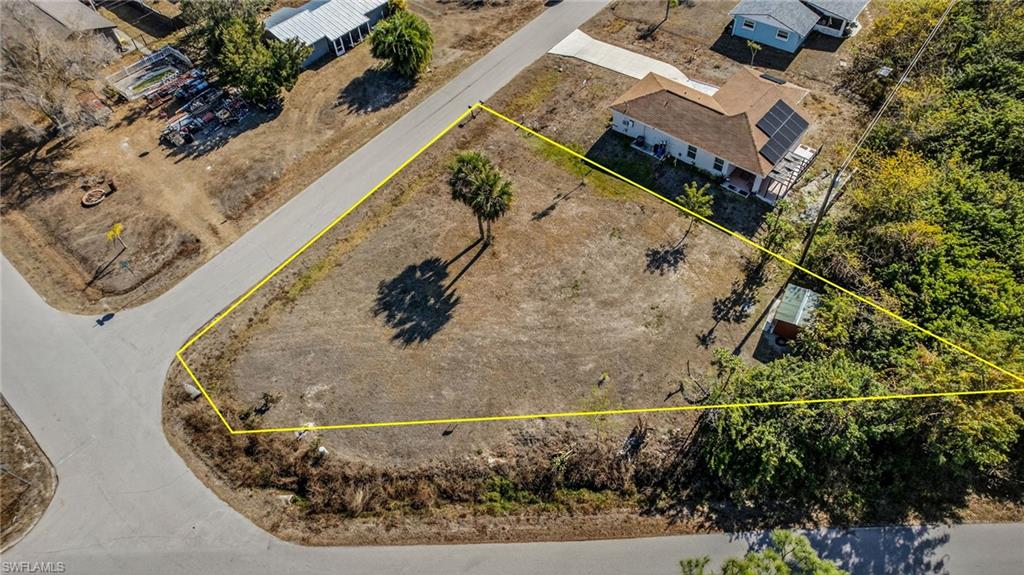 Aerial view of property's location with property parcel outlined