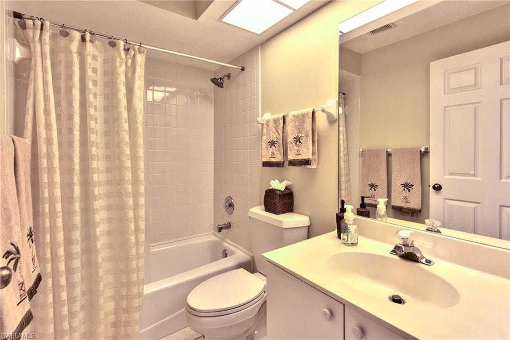 4200 Sawgrass Point DR 101 photo 19