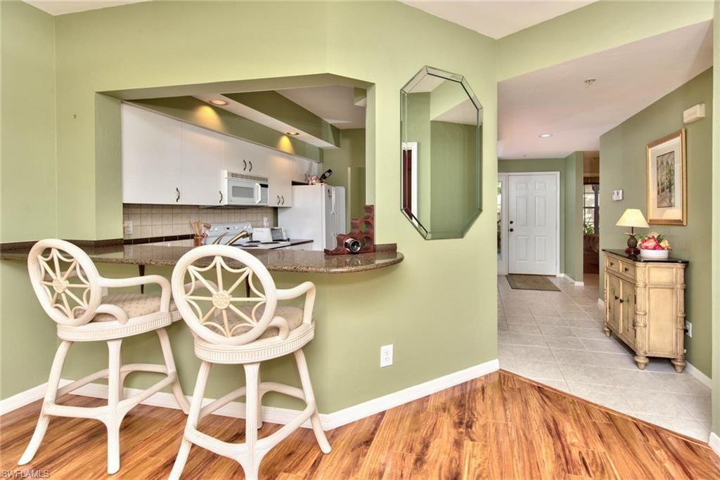 4200 Sawgrass Point DR 101 photo 8