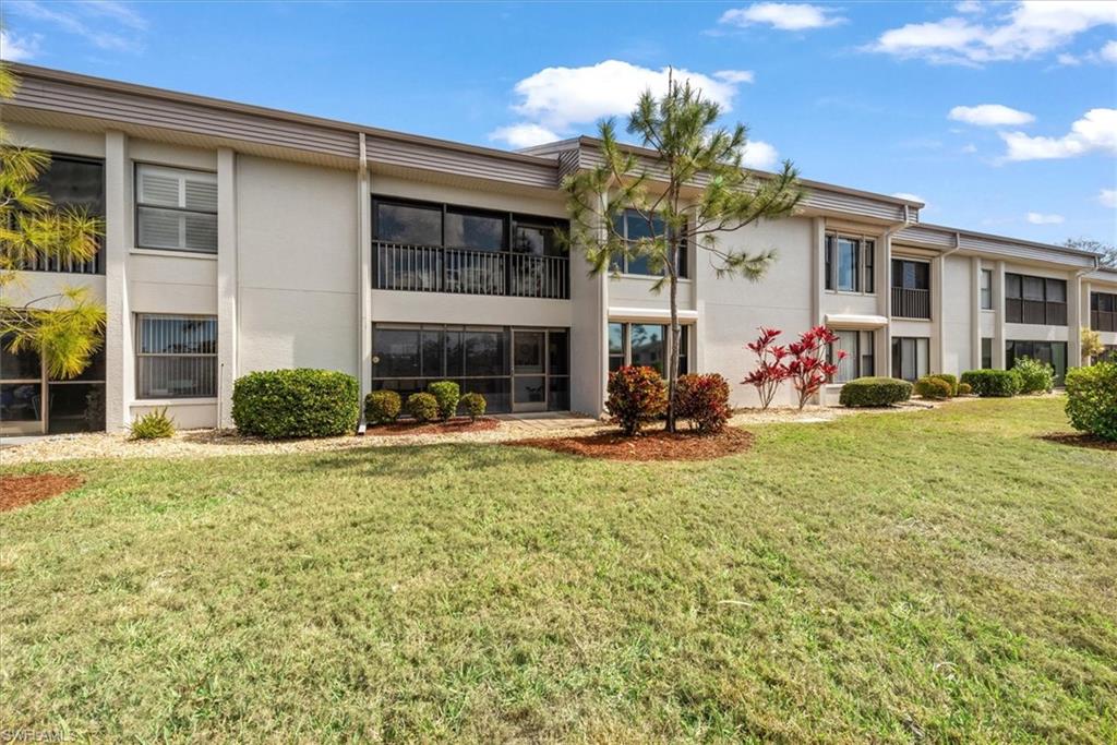 5825 Trailwinds DR 414 photo 23
