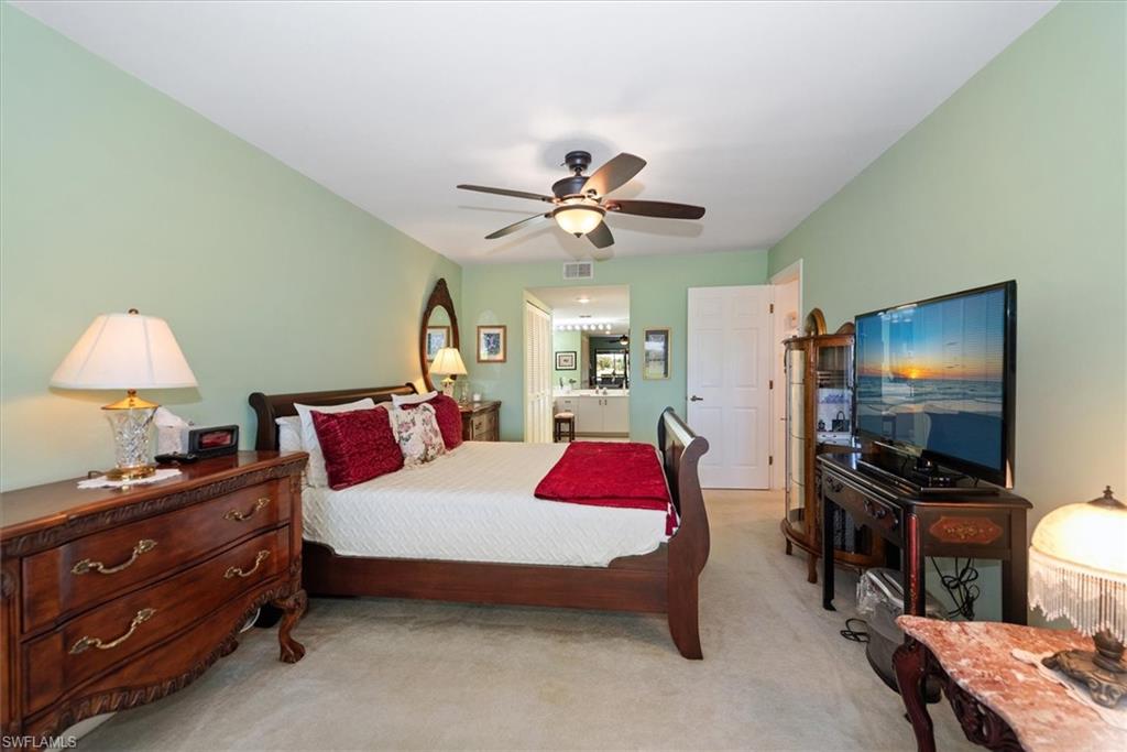 5825 Trailwinds DR 414 photo 12