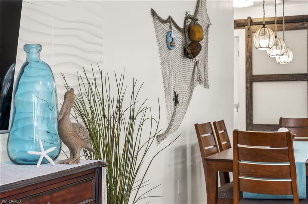 742 111th AVE N photo 28