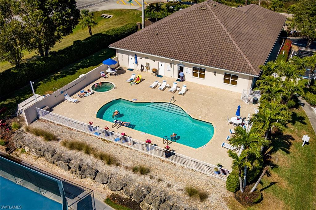 1076 Diamond Lake CIR photo 48