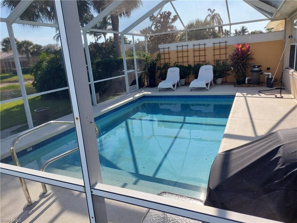 7450 EMILIA LN
