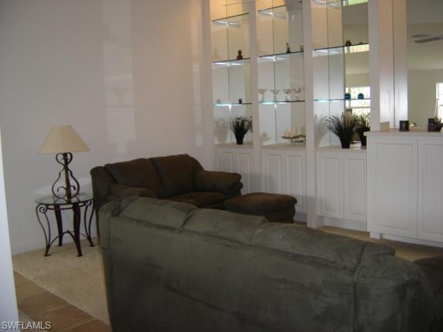 7450 EMILIA LN photo 9