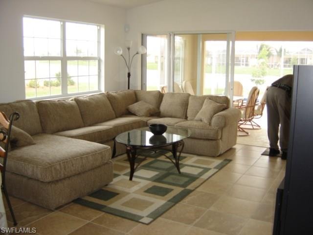 7450 EMILIA LN photo 10