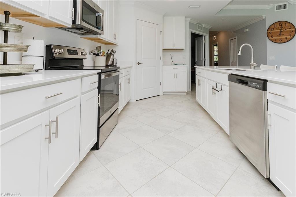 6082 National BLVD 115 photo 7