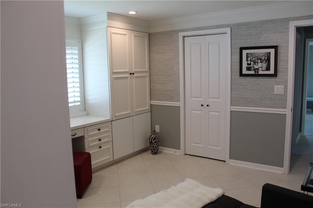 606 Park Shore DR photo 8