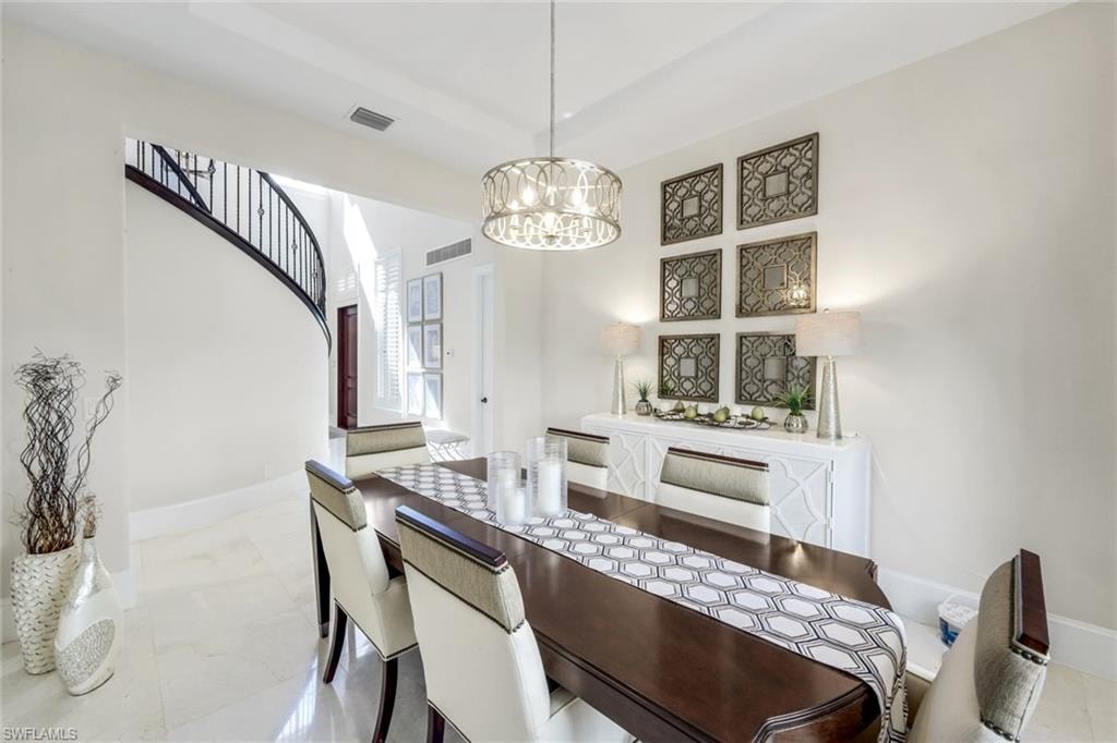 2106 Modena CT photo 9