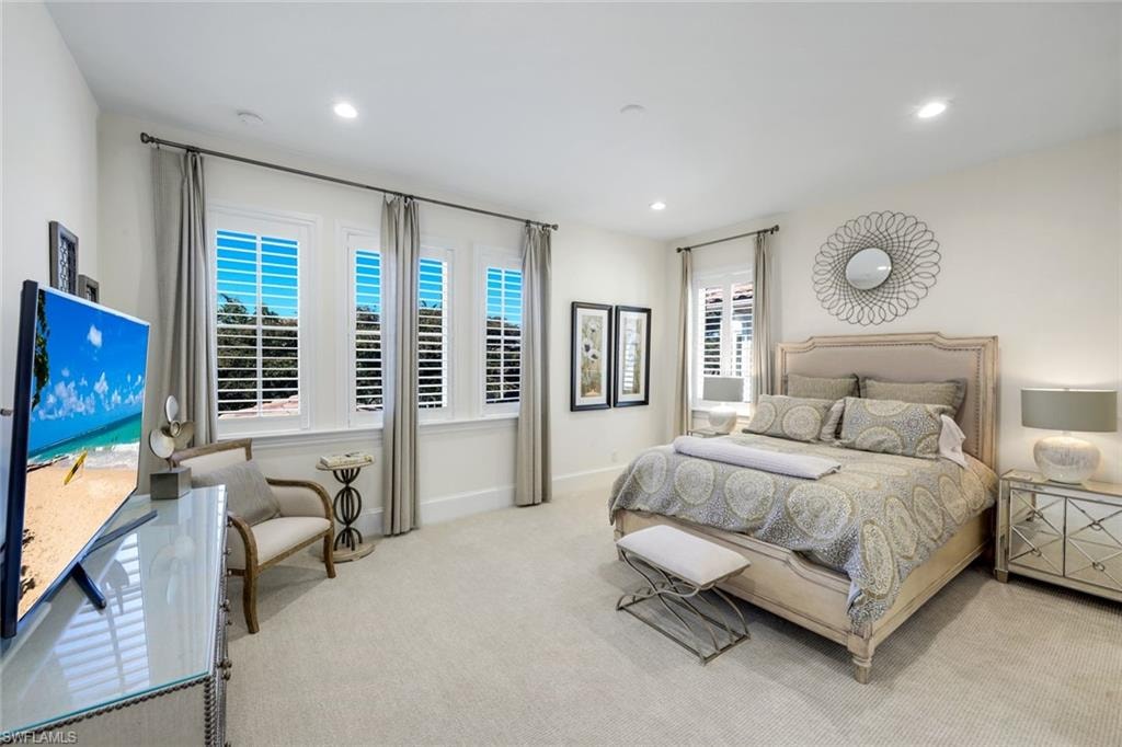 2106 Modena CT photo 30