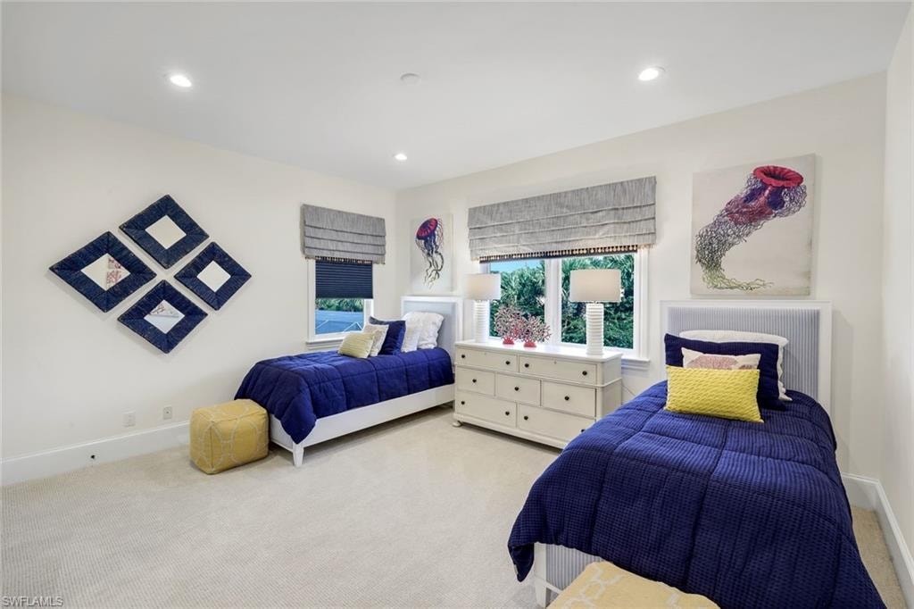 2106 Modena CT photo 33