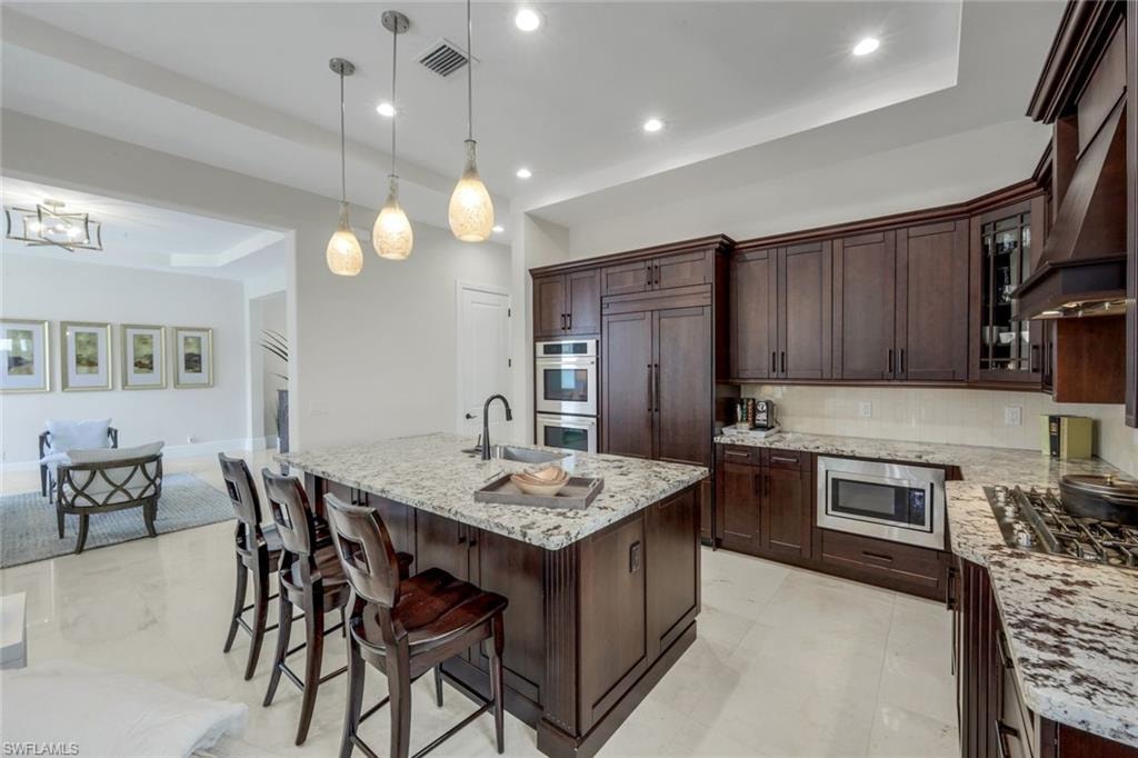 2106 Modena CT photo 11
