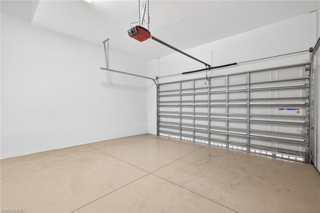 8923 Dartmoor WAY photo 25