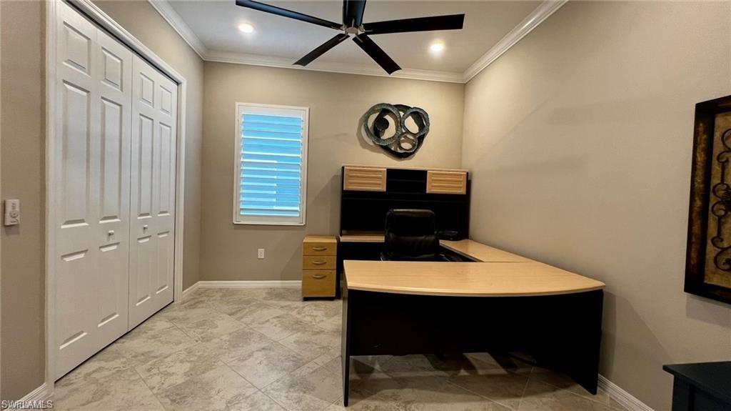 5985 Berwick LN photo 16