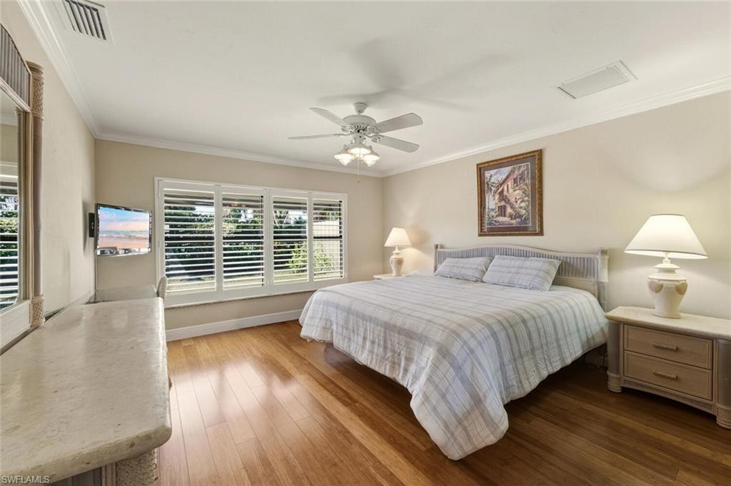 738 Reef Point CIR photo 7
