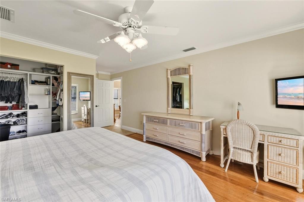 738 Reef Point CIR photo 18