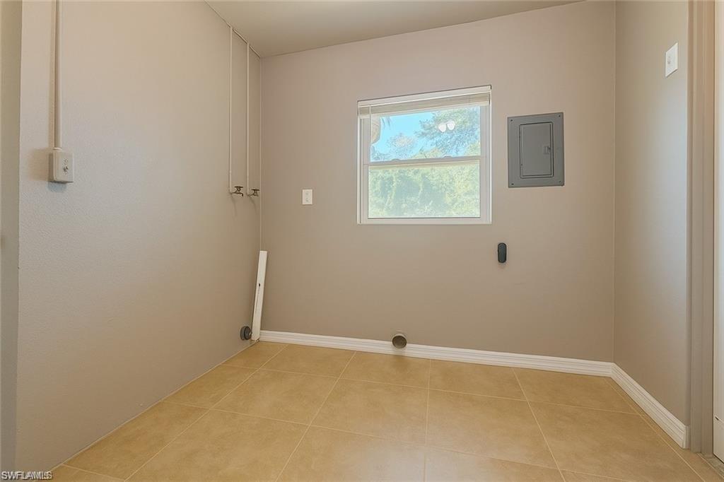 5440 / 5444 11th AVE photo 11