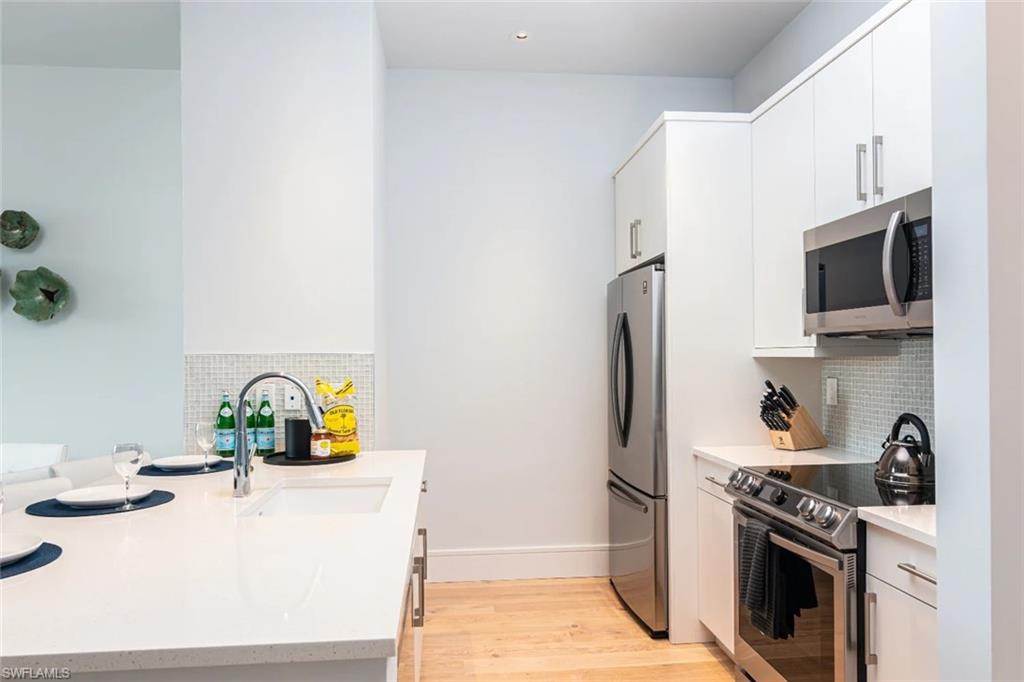 101 8th ST S 205