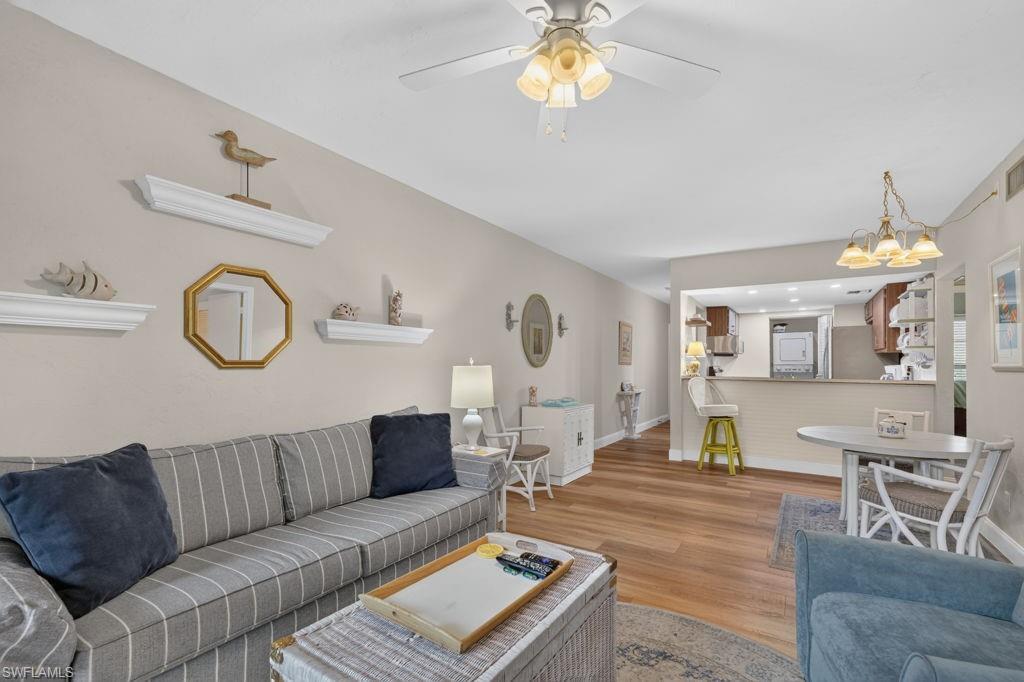 35 Greenbrier ST 6-104