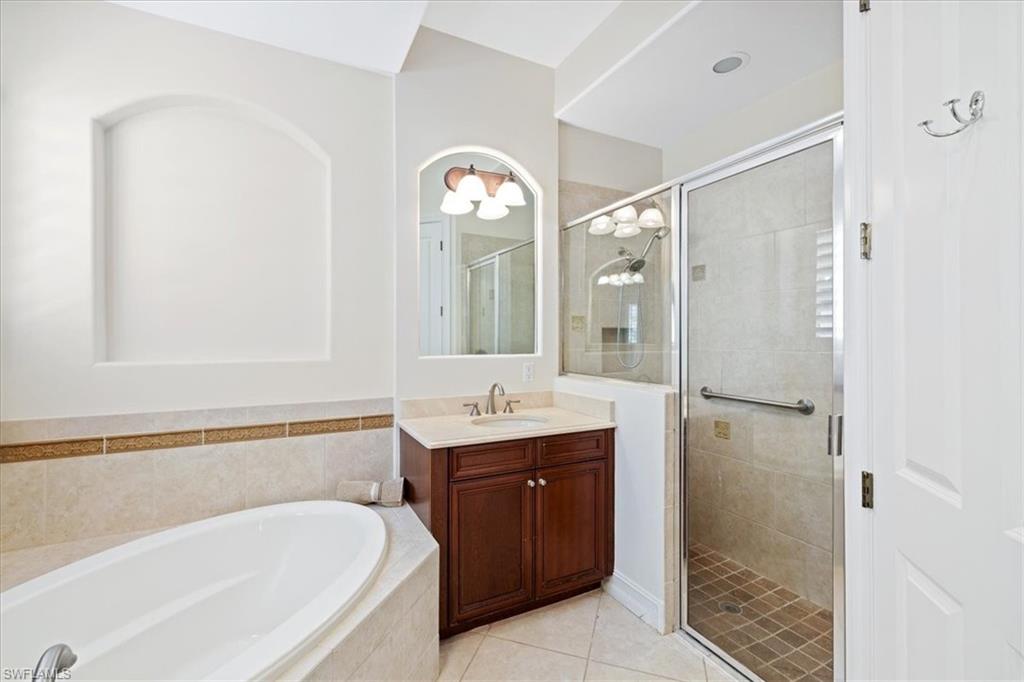 7831 Valencia CT photo 33