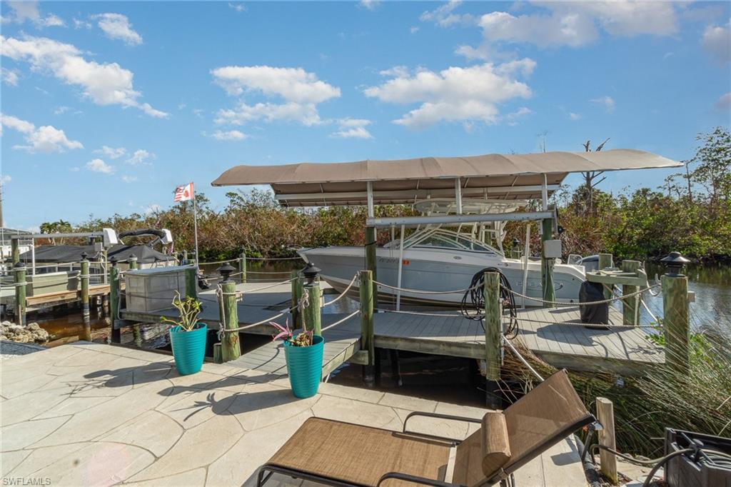 Rear deck, dock and lift