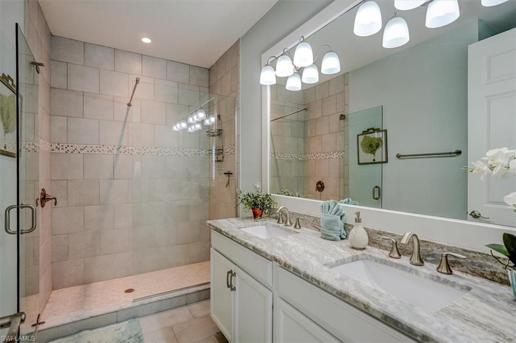 8327 Estero BLVD photo 27