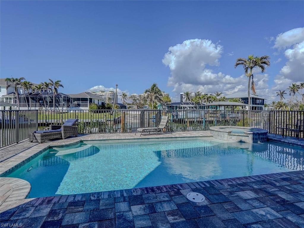 8327 Estero BLVD photo 46