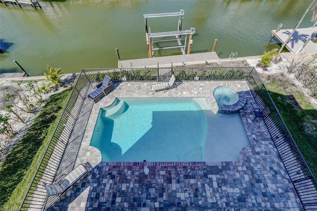 8327 Estero BLVD photo 38